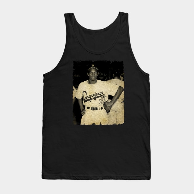 Roberto Clemente in Cangrejeros de Santurce Tank Top by SOEKAMPTI